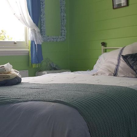 The Old Post Office Guesthouse B&B Paparoa Ngoại thất bức ảnh